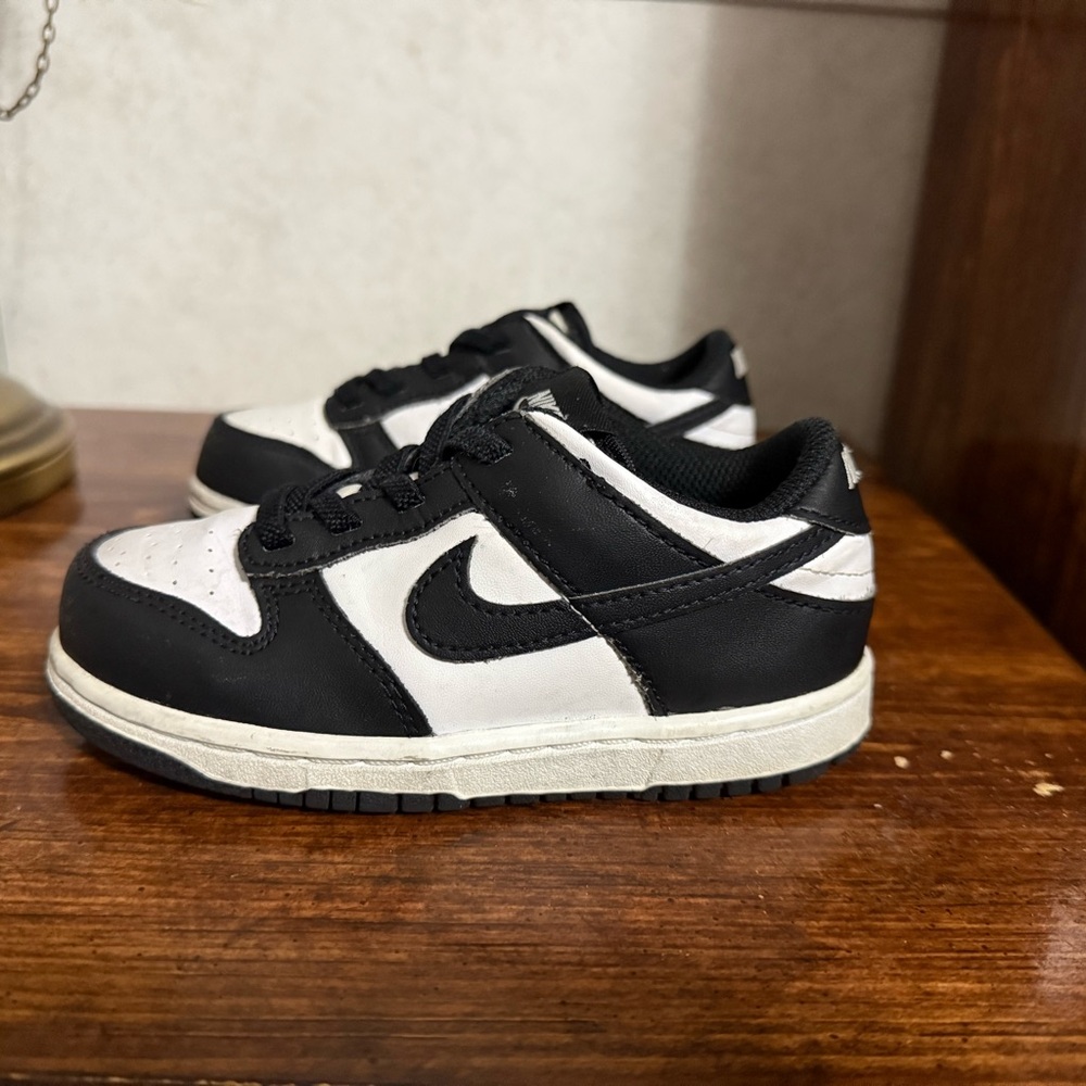 Nike Kids Black and White Sneakers
